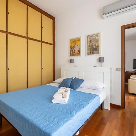 Aurelia Dream With Terrace Rome